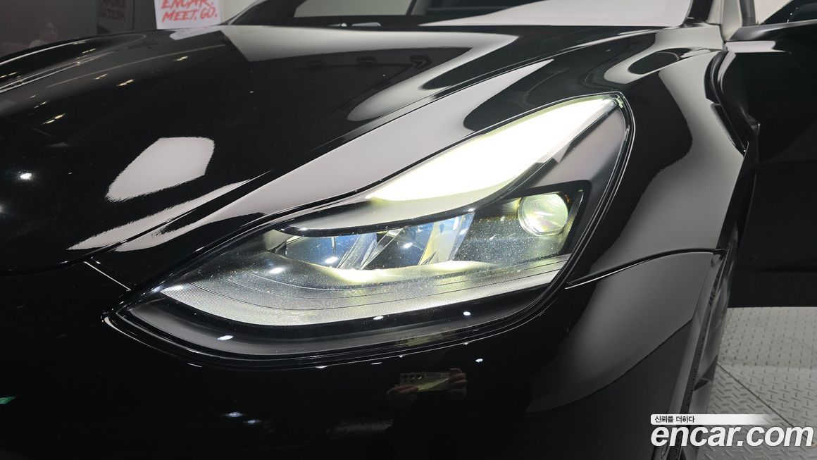 Tesla Model 3 2021