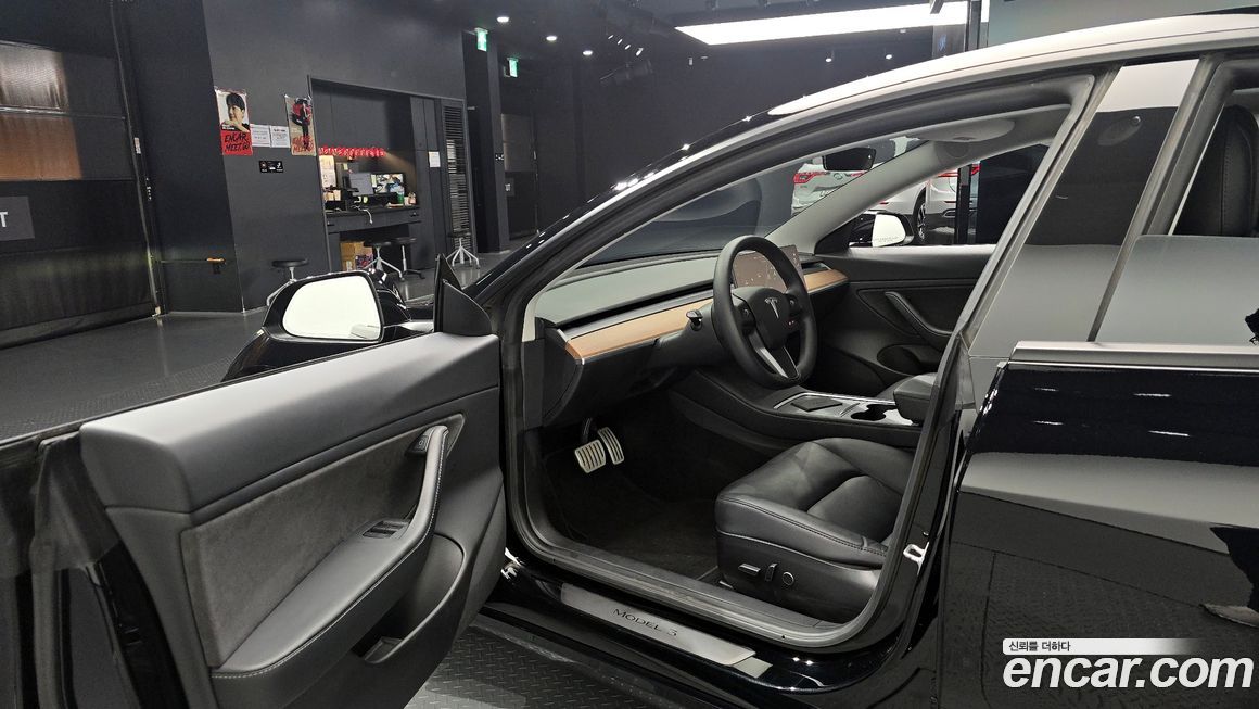 Tesla Model 3 2021