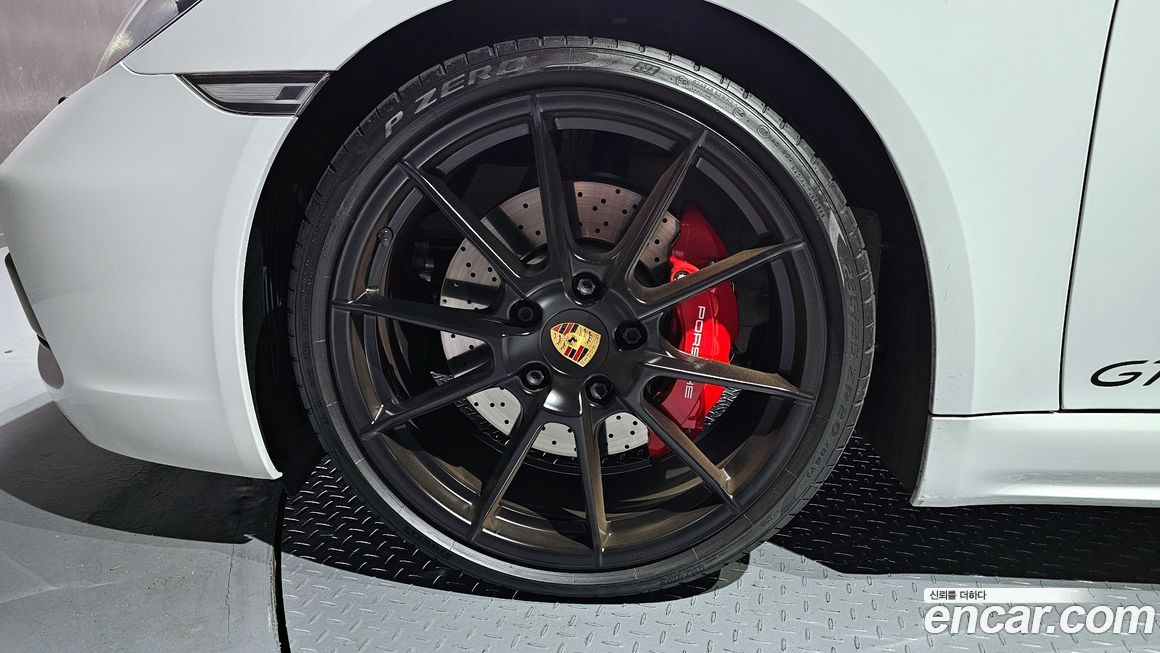 Porsche 718 2022