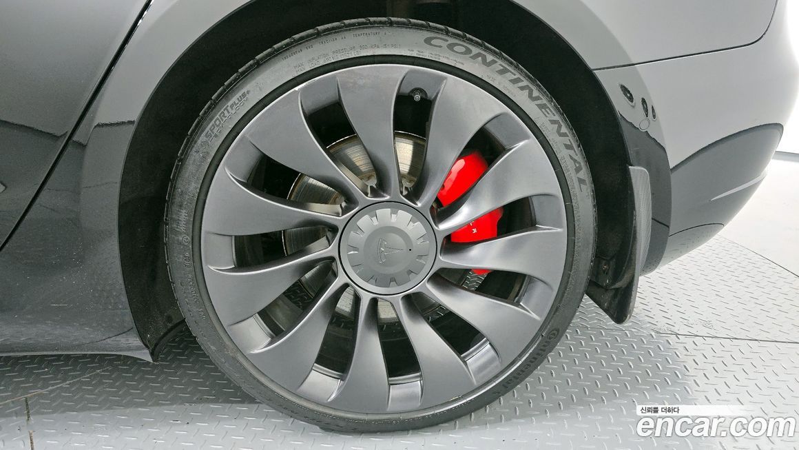 Tesla Model 3 2021