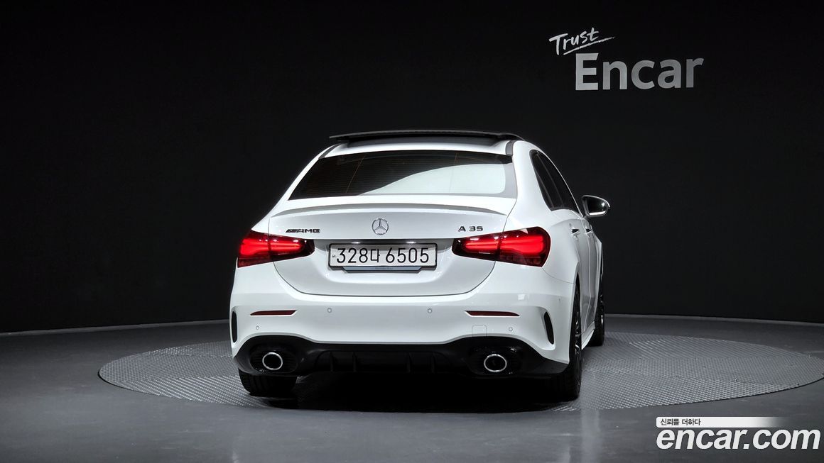 Mercedes-Benz A-Class 2024
