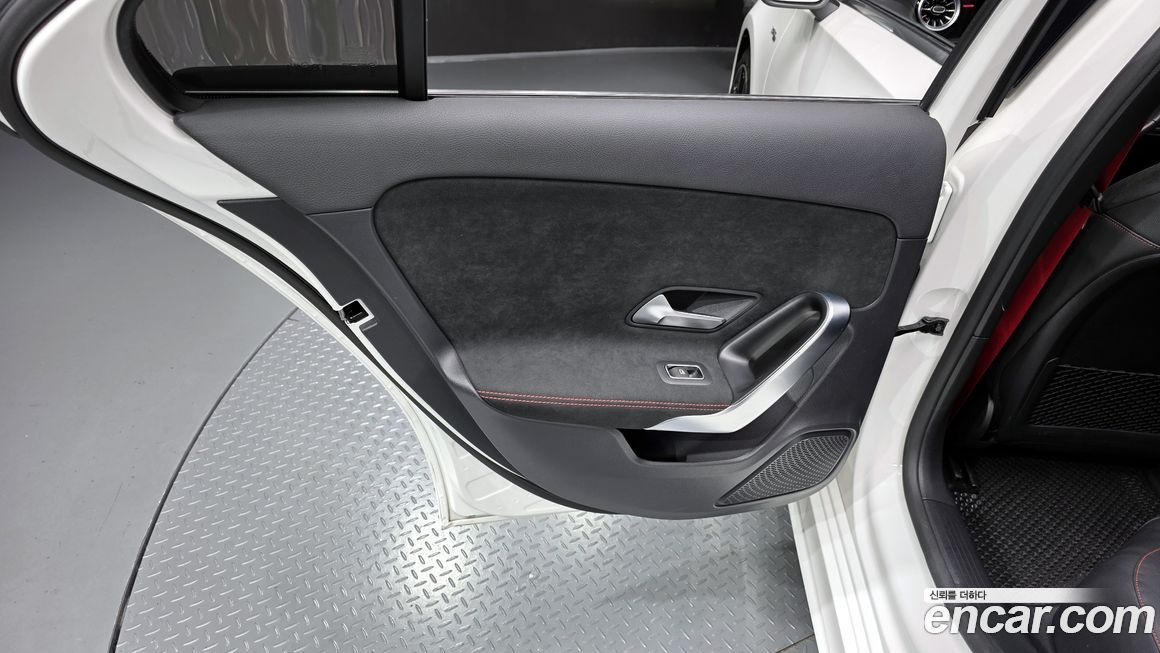 Mercedes-Benz A-Class 2024
