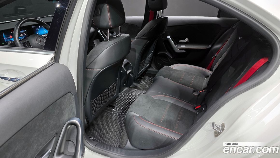 Mercedes-Benz A-Class 2024