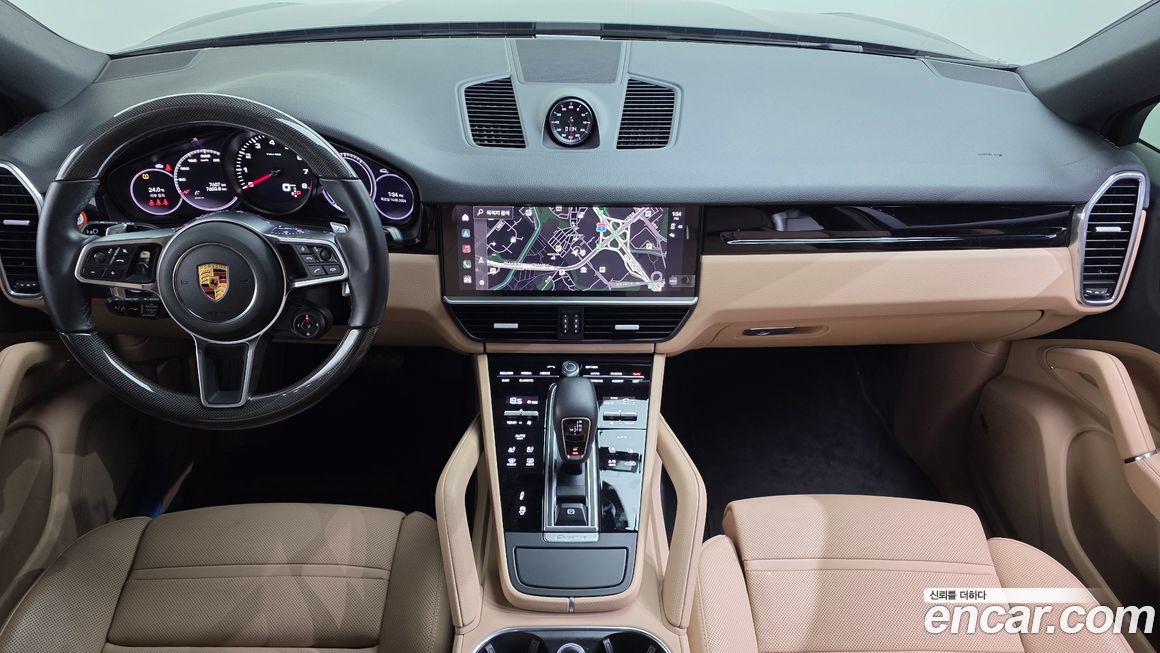 Porsche Cayenne 2022