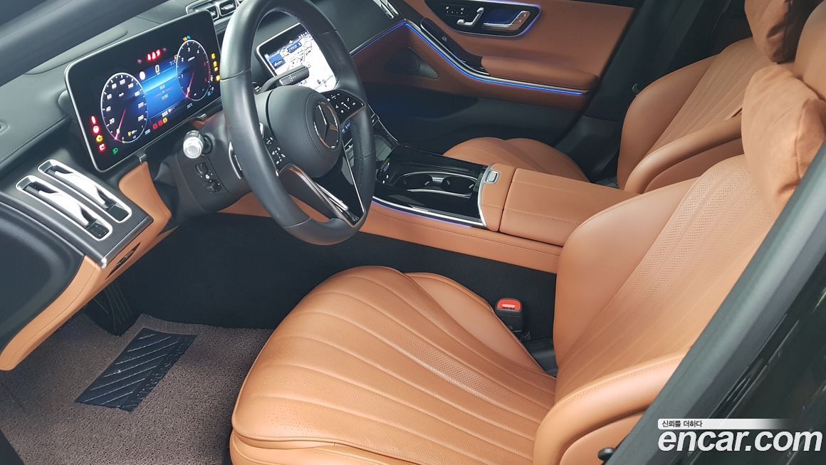Mercedes-Benz S-Class 2025