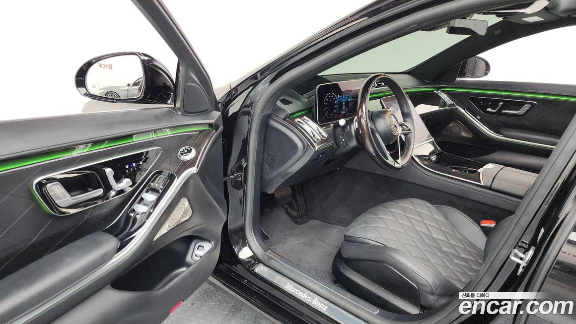 Mercedes-Benz S-Class 2022