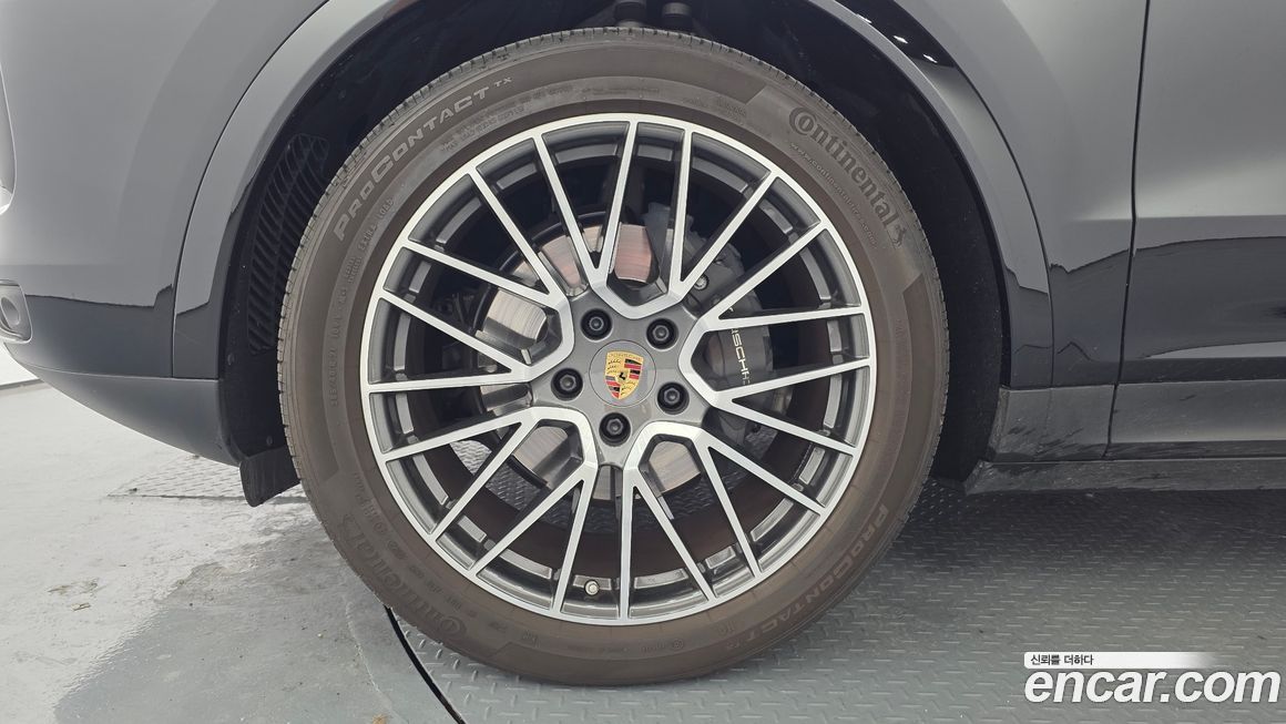 Porsche Cayenne 2022