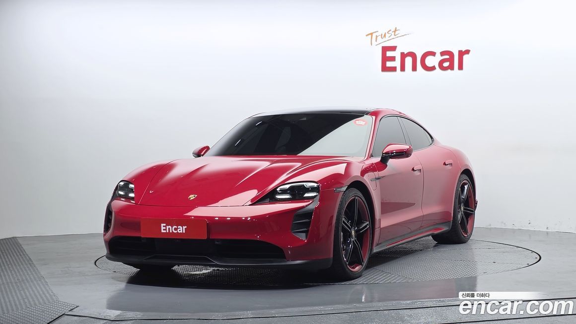 Porsche Taycan 2021