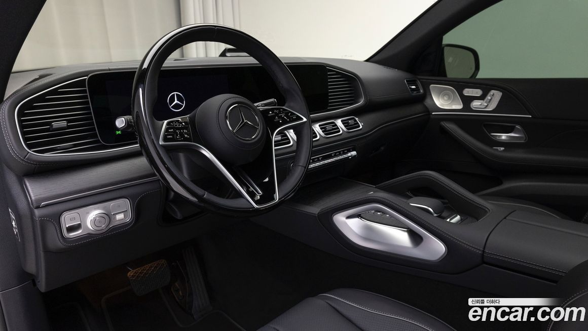 Mercedes-Benz GLE-Class 2026