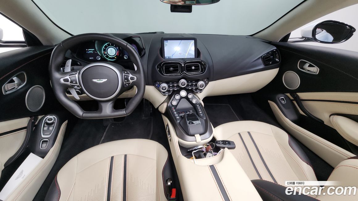 Astonmartin Vantage 2022