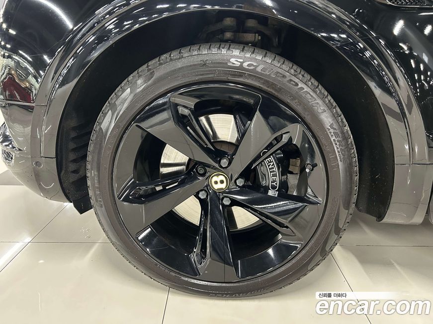 Bentley Bentayga 2020