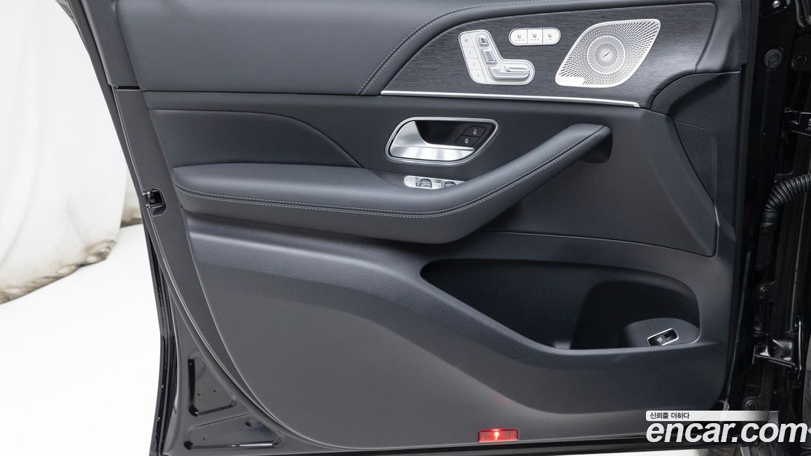Mercedes-Benz GLE-Class 2026