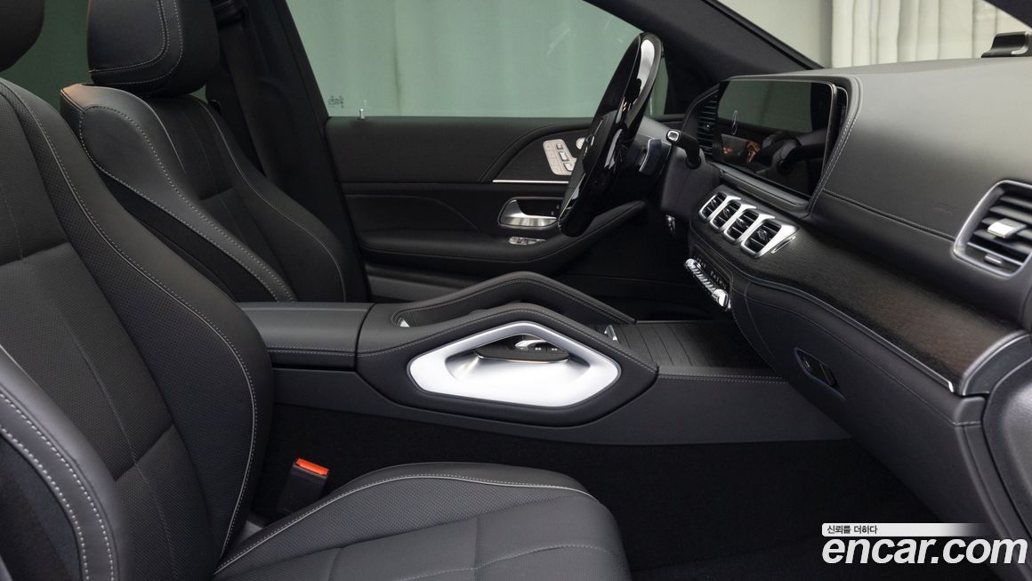 Mercedes-Benz GLE-Class 2026