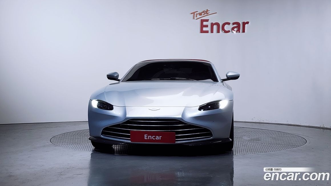 Astonmartin Vantage 2022