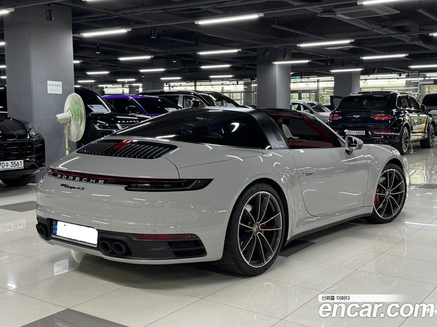 Porsche 911 2022