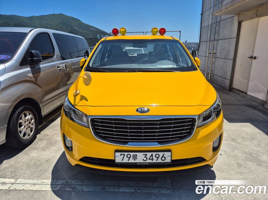 Kia Canival 2018