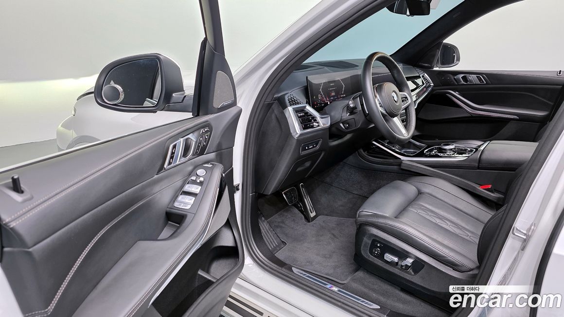 BMW X7 2024