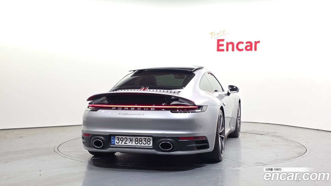 Porsche 911 2021