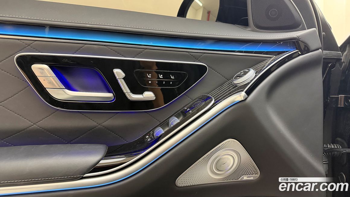 Mercedes-Benz S-Class 2025