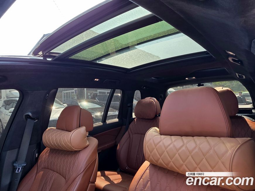 BMW X7 2024