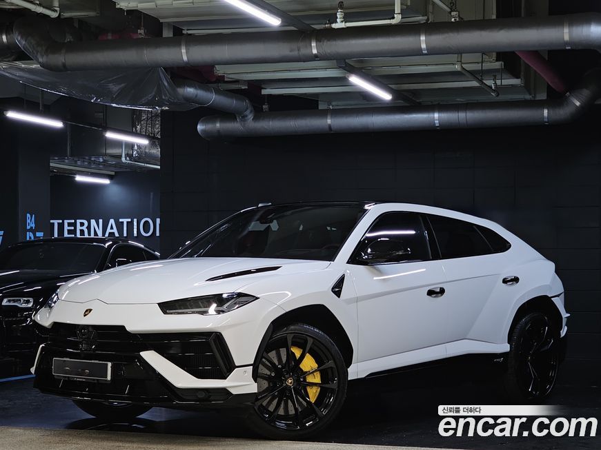 Lamborghini Urus 2023