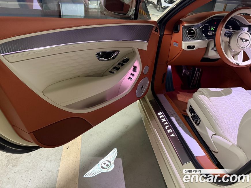 Bentley Continental 2025