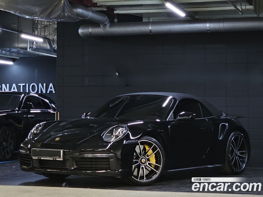 Porsche 911 2021