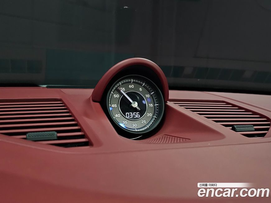 Porsche 911 2021