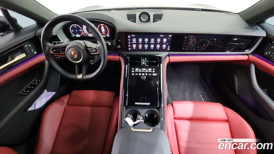 Porsche Panamera 2025