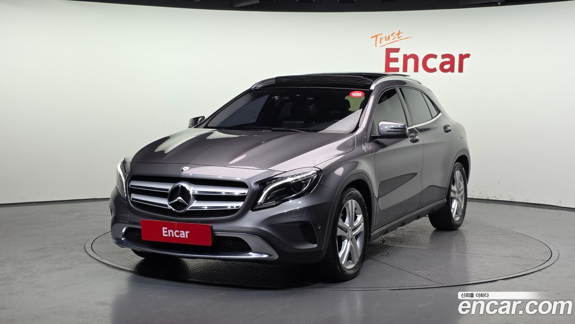 Mercedes-Benz GLA-Class 2016
