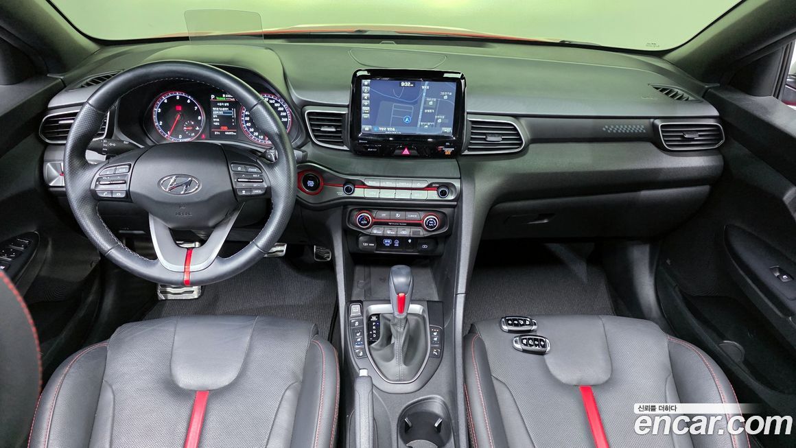 Hyundai Veloster 2018