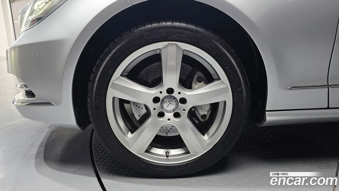 Mercedes-Benz CLS-Class 2013