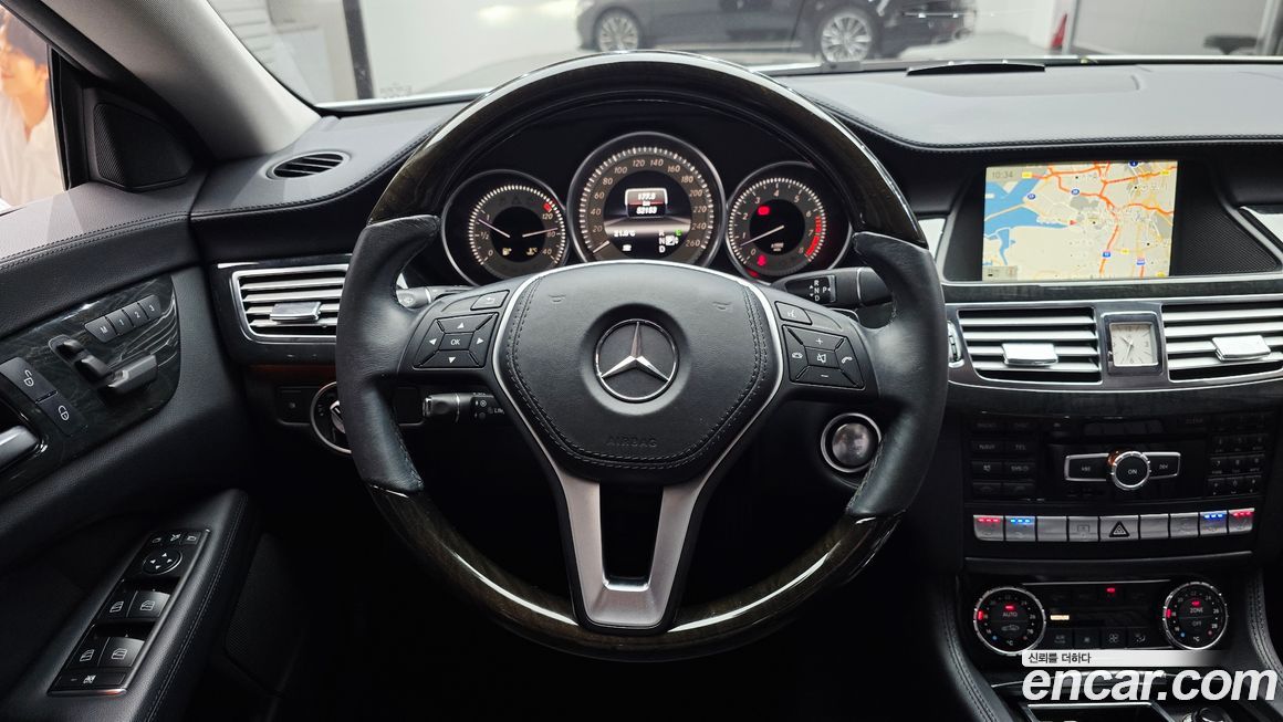 Mercedes-Benz CLS-Class 2013