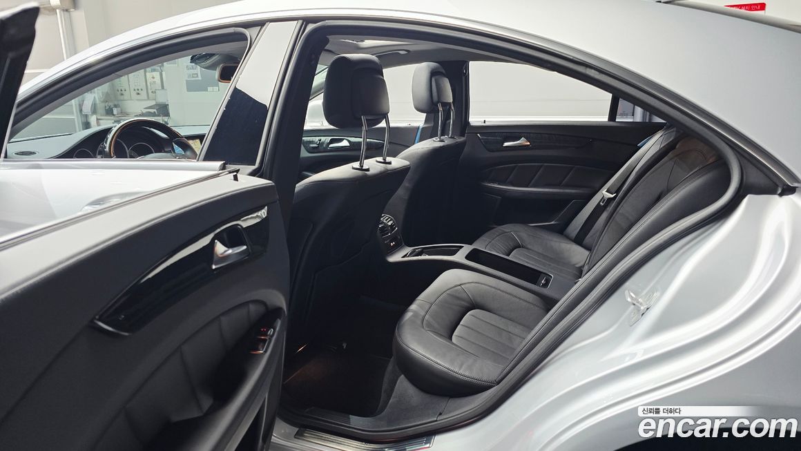 Mercedes-Benz CLS-Class 2013