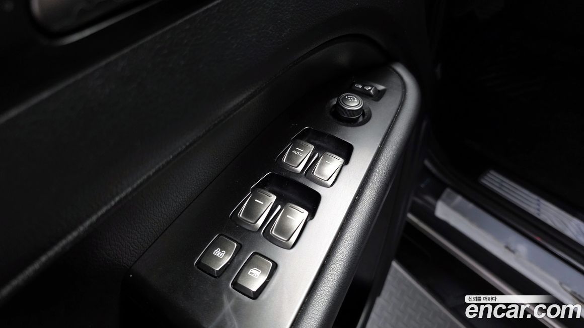 KG_Mobility_Ssangyong Rexton 2020