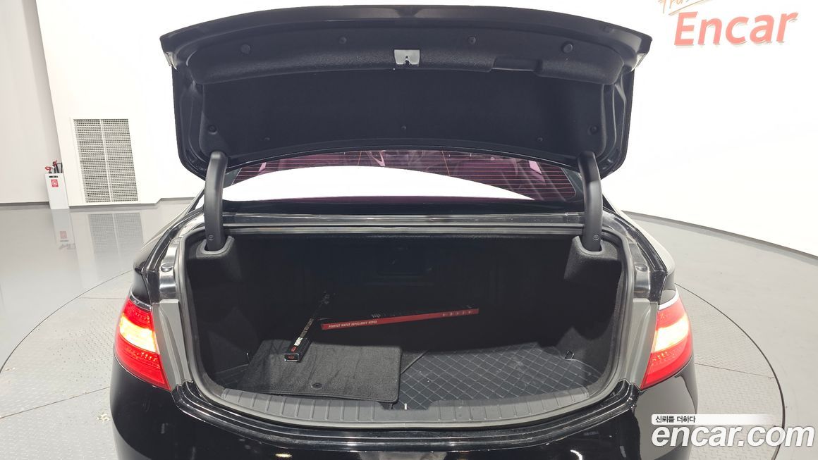 Hyundai Grandeur 2014