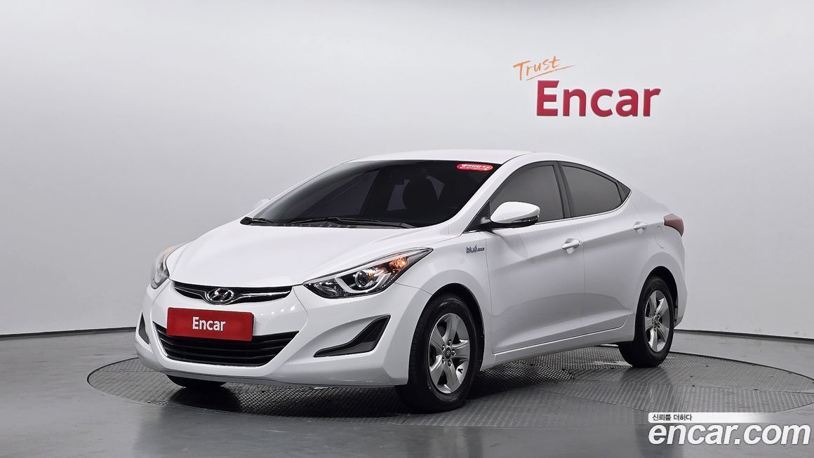 Hyundai AVANTE 2015