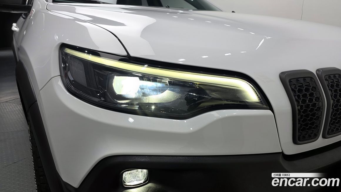 Jeep Cherokee 2021