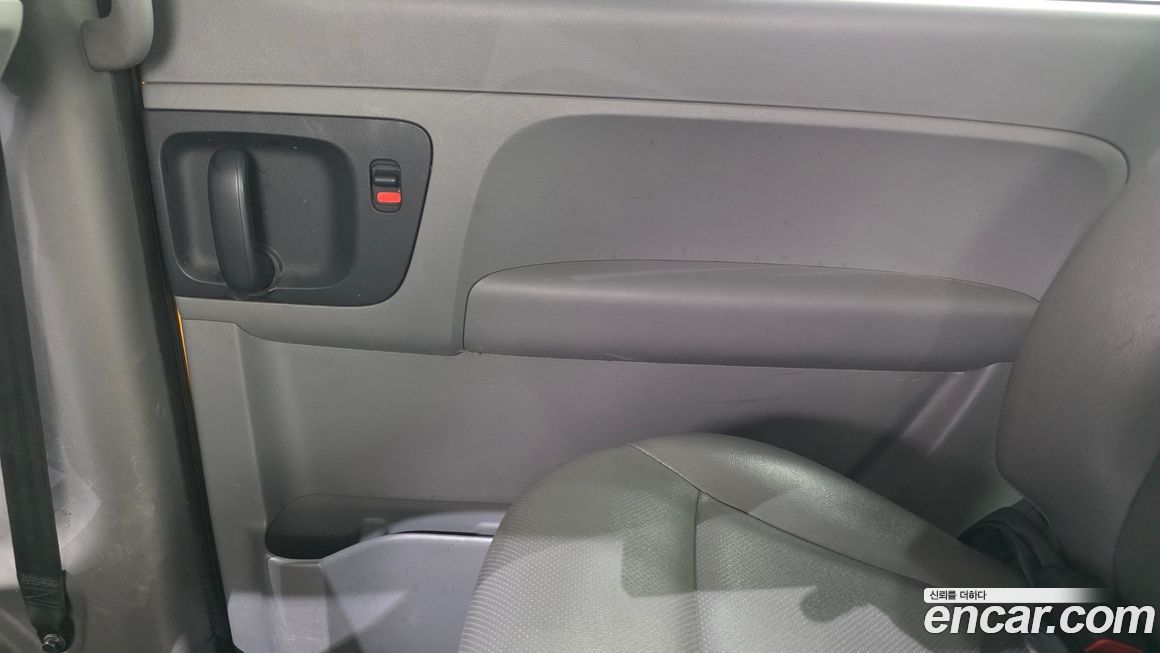 Hyundai Starex 2021