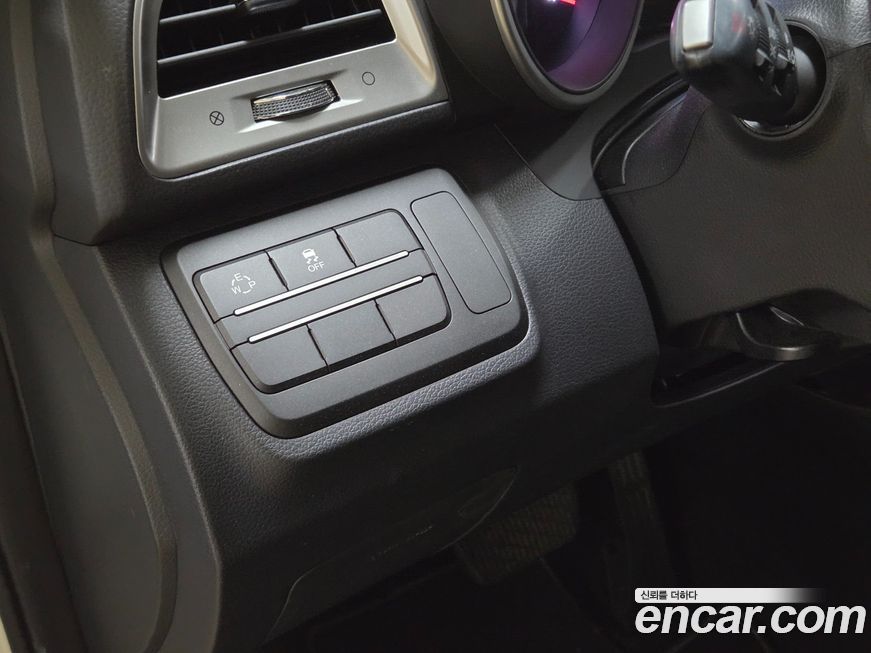 KG_Mobility_Ssangyong TIBOLI 2016