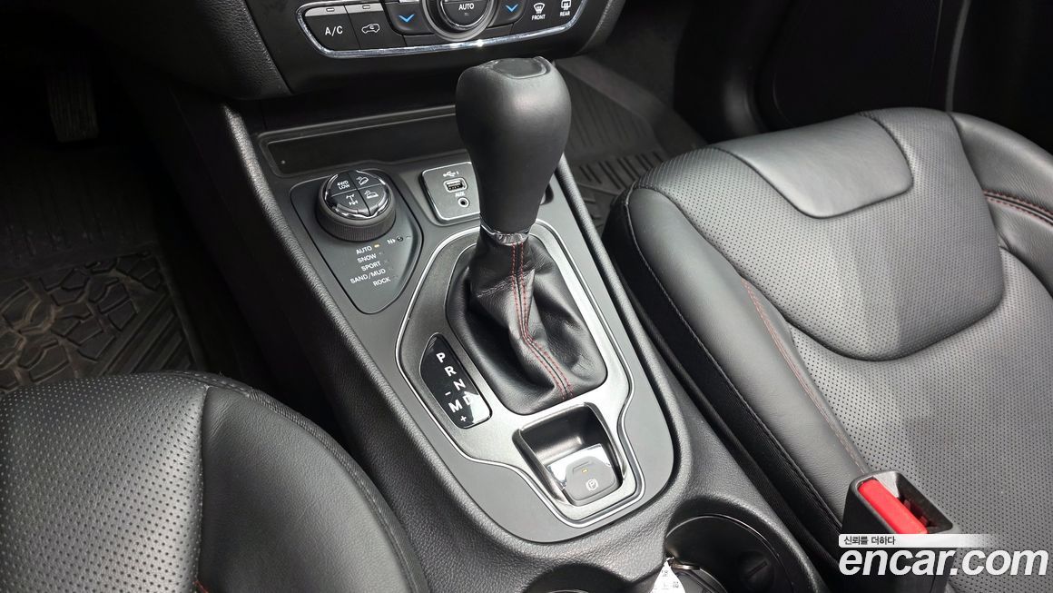 Jeep Cherokee 2021