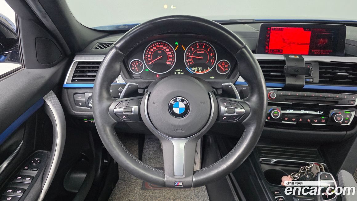 BMW 3-Series 2018