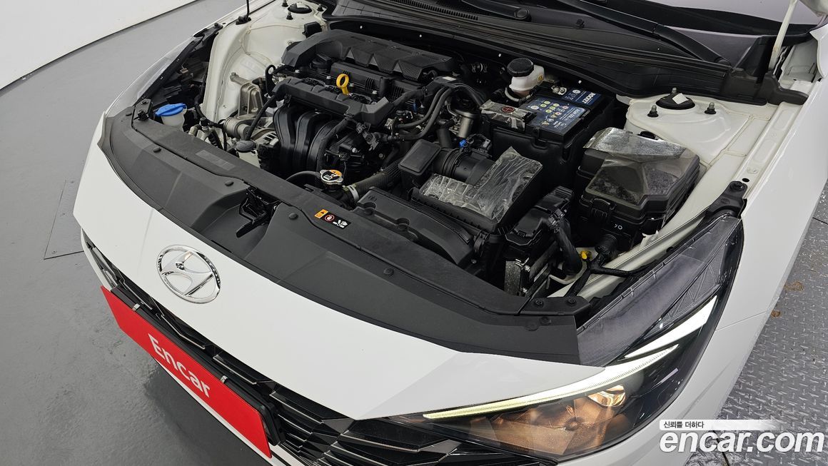 Hyundai AVANTE 2023