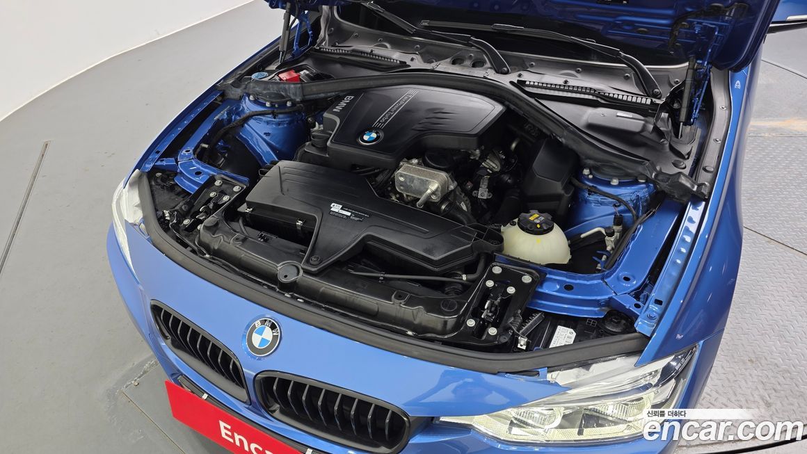 BMW 3-Series 2018