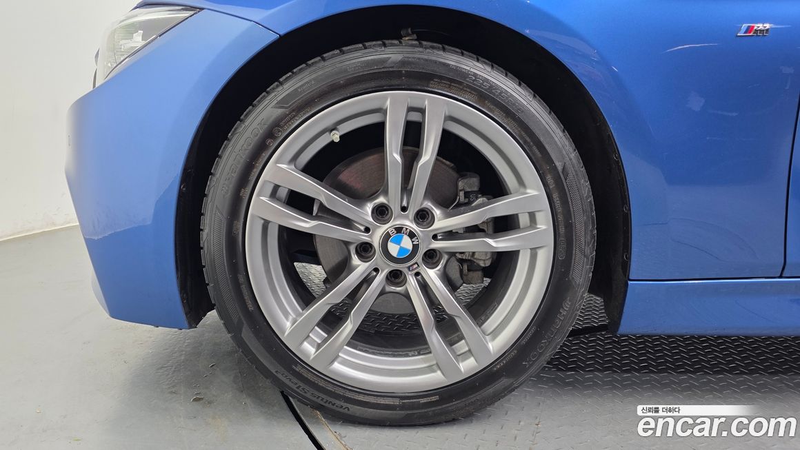 BMW 3-Series 2018