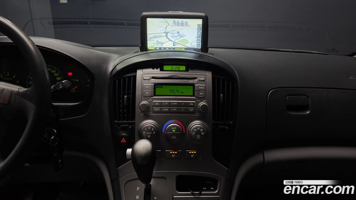 Hyundai Starex 2014