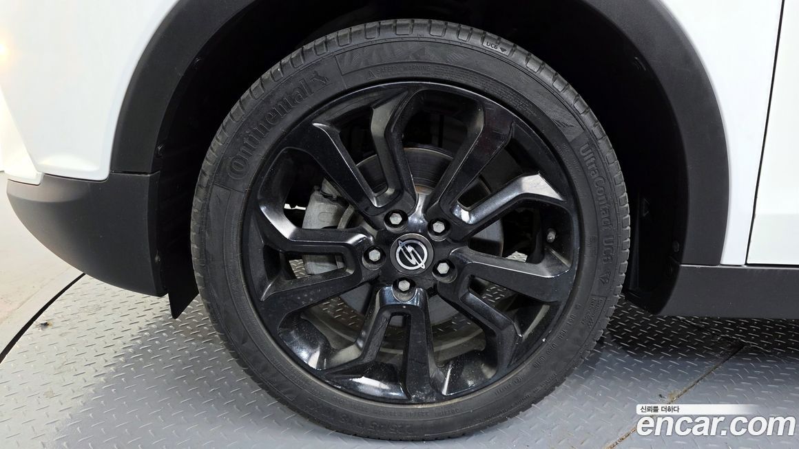 KG_Mobility_Ssangyong TIBOLI 2015