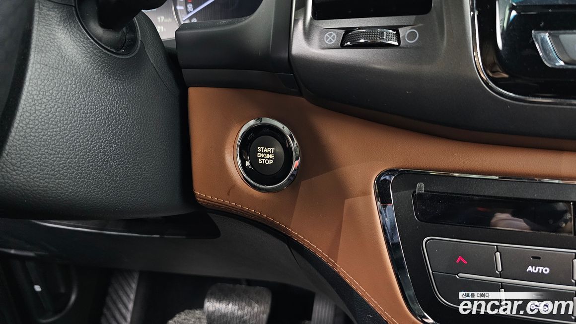 KG_Mobility_Ssangyong Rexton 2020