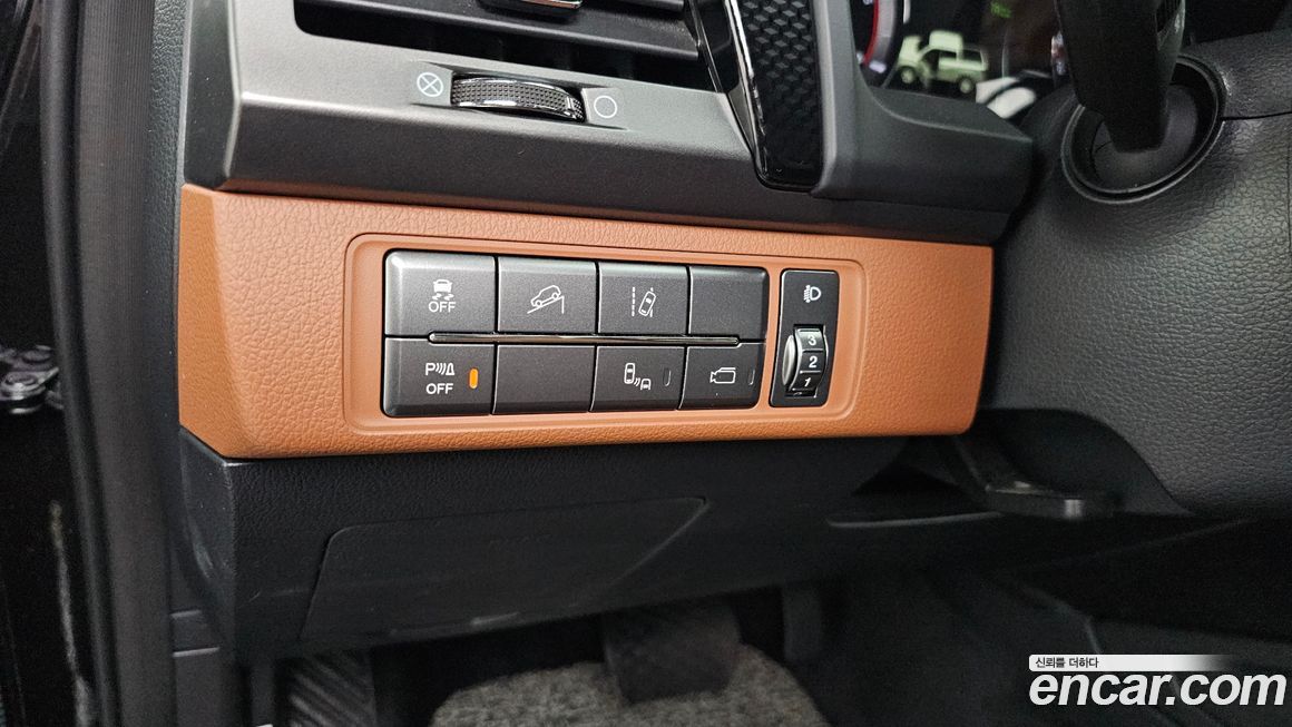 KG_Mobility_Ssangyong Rexton 2020