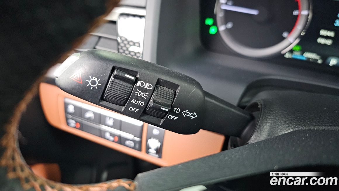 KG_Mobility_Ssangyong Rexton 2020